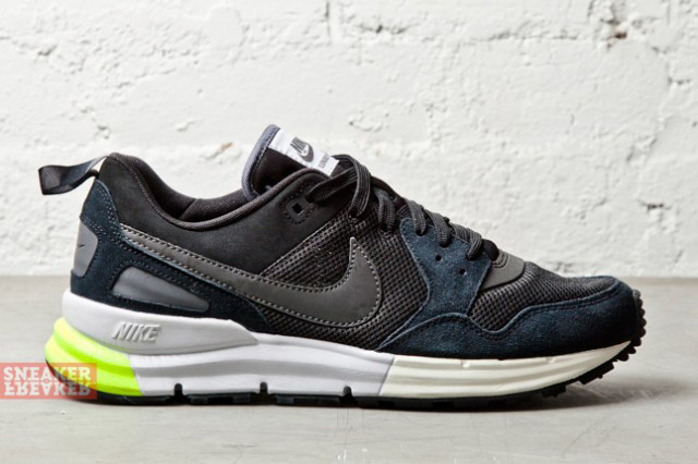 Nike Lunar Pegasus 89 Anthracite Volt 2