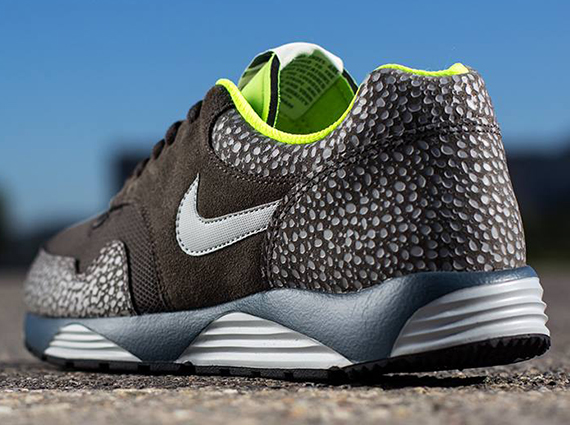 Nike Lunar Terra Safari - Newsprint - Parachute Gold - Volt