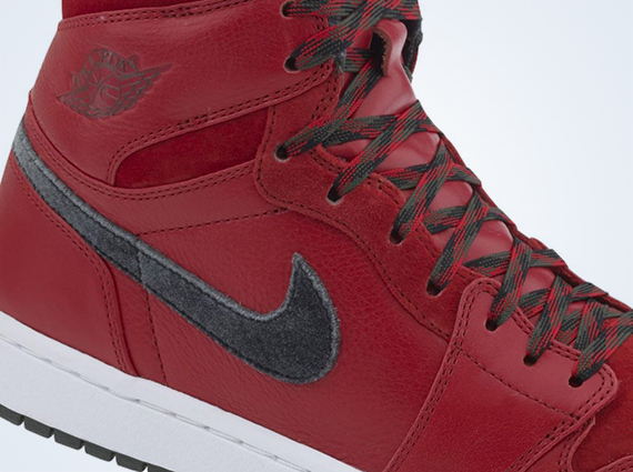 Air Jordan 1 Retro High Premier Varsity Red