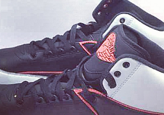 Air Jordan 2 - Cool Grey - Red