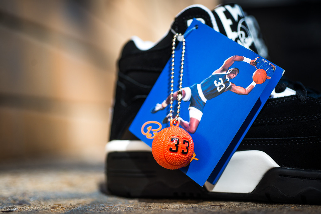 Ewing Guard Black White Retailers 07