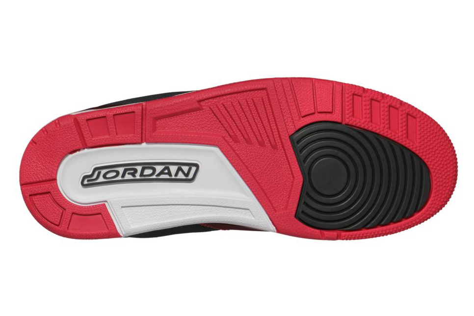 Jordan Flight Club 90s Dark Grey Fusion Red 4