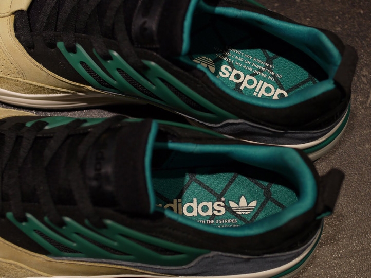 Mita Sneakers Adidas Torsion Allegra 07