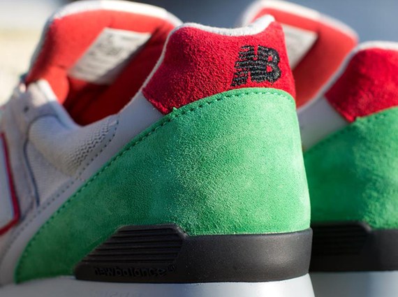New Balance 996 - Grey - Red - Green