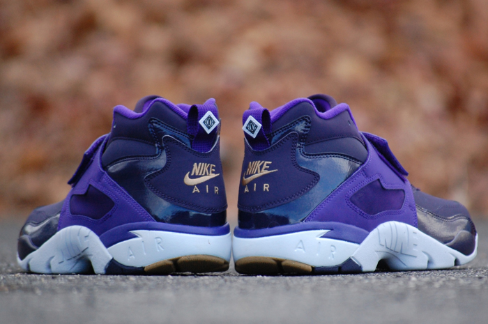 Nike Air Diamond Turf Black Friday Weekend Releases 01