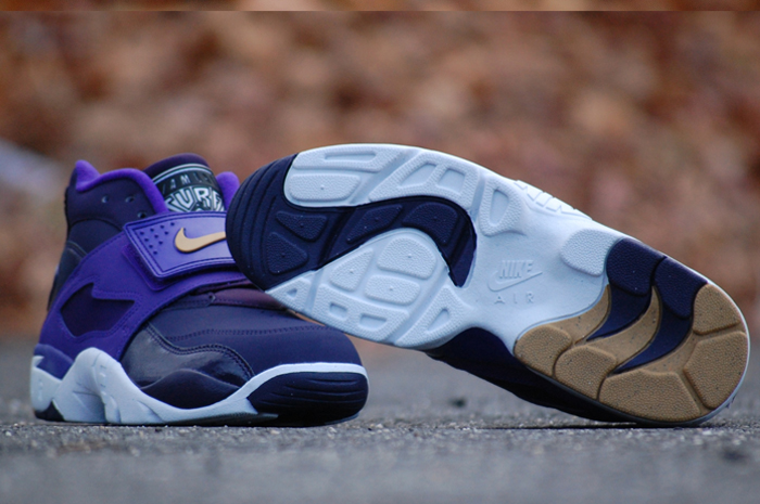 Nike Air Diamond Turf Black Friday Weekend Releases 03