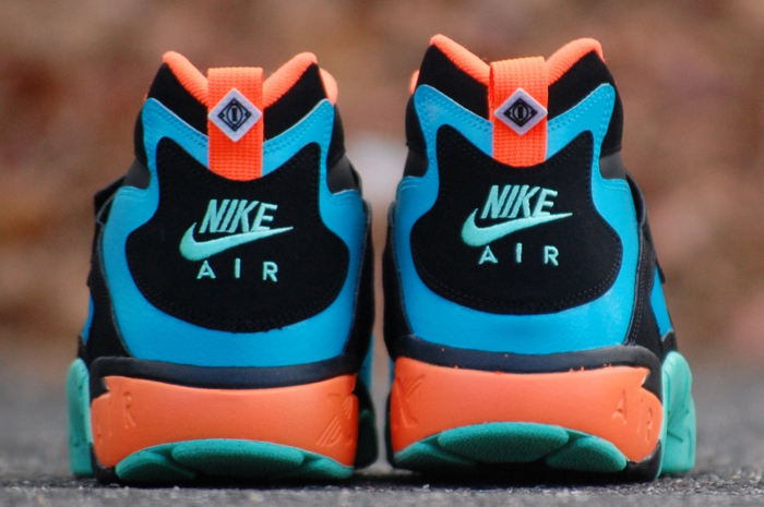 Nike Air Diamond Turf Black Friday Weekend Releases 05