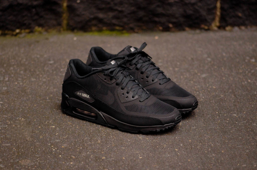 Nike Air Max 90 Cmft Prm Tape Reflect 02
