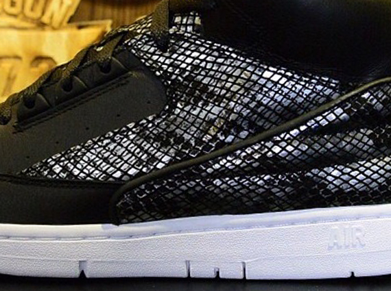 Nike Air Python Sp Black 1