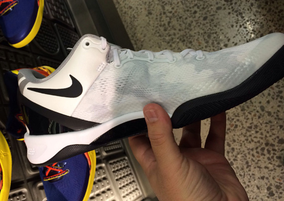 Nike Kobe 8 White Black 3
