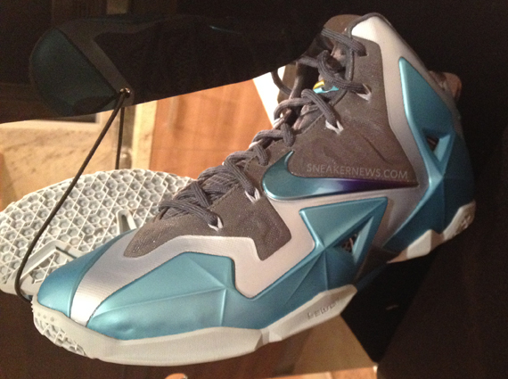 Nike LeBron 11 "Gamma Blue" Special Packaging on eBay