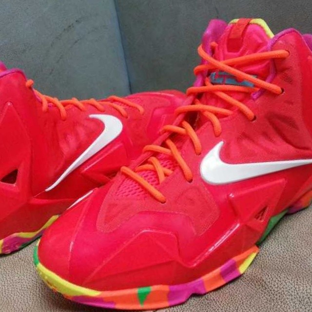 Nike Lebron 11 Gs Red Multi Color Sole 03