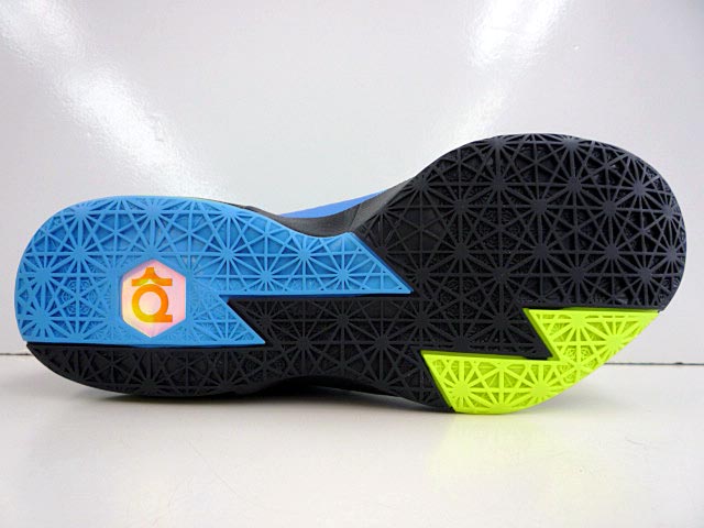 Kd Vi Black Volt Vivid Blue 02