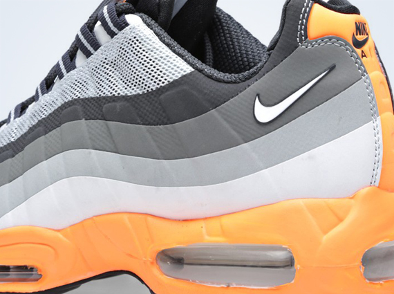 Nike Air Max 95 No Sew Base Grey Orange 01