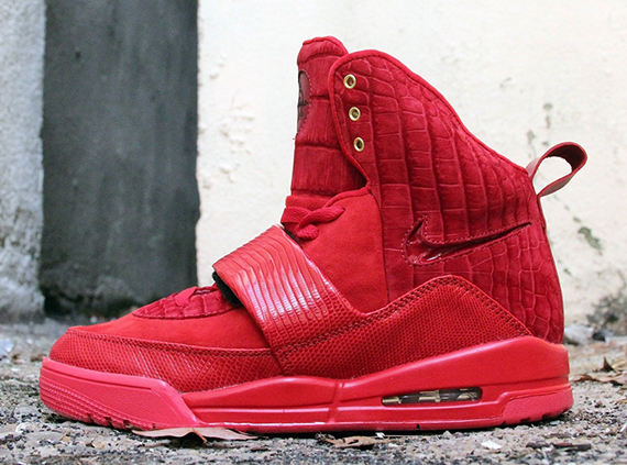 Sneaker News Weekly Rewind: 11/30 - 12/6