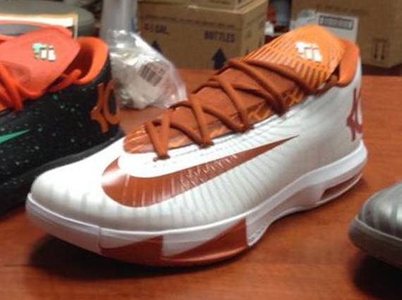 Nike KD 6 “Texas” PE