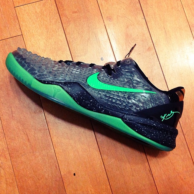 Nike Kobe 8 Christmas 01