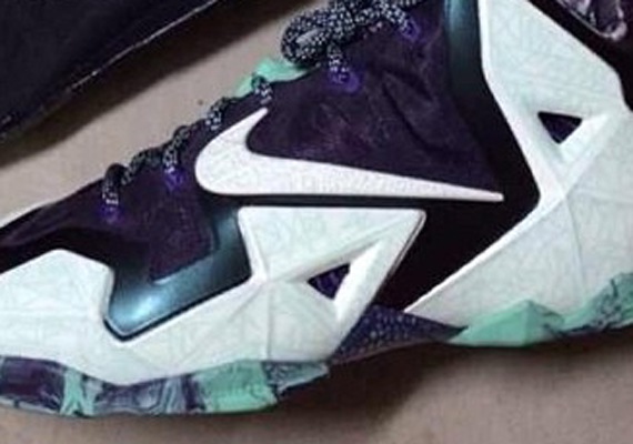 Nike LeBron 11 "Glow in the Dark"