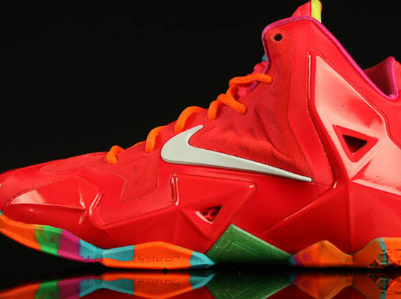 Nike Lebron 11 Gs Red Multi Color
