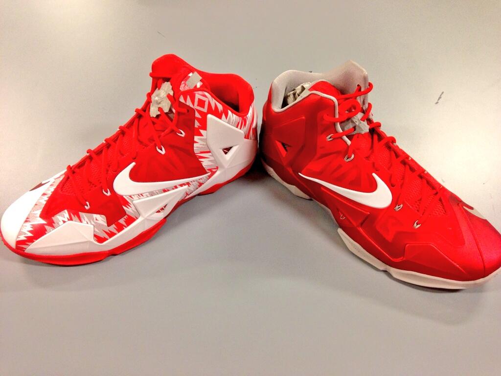 Nike Lebron 11 Ohio State Buckeyes 01