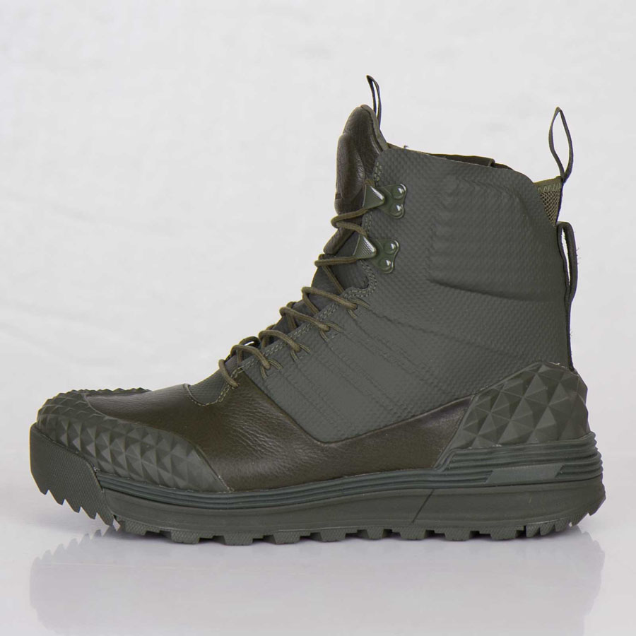 Nike Lunar Terra Arktos Sp Medium Olive 01
