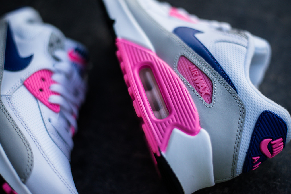 Nike Wmns Air Max 90 Pink Glow Available 07