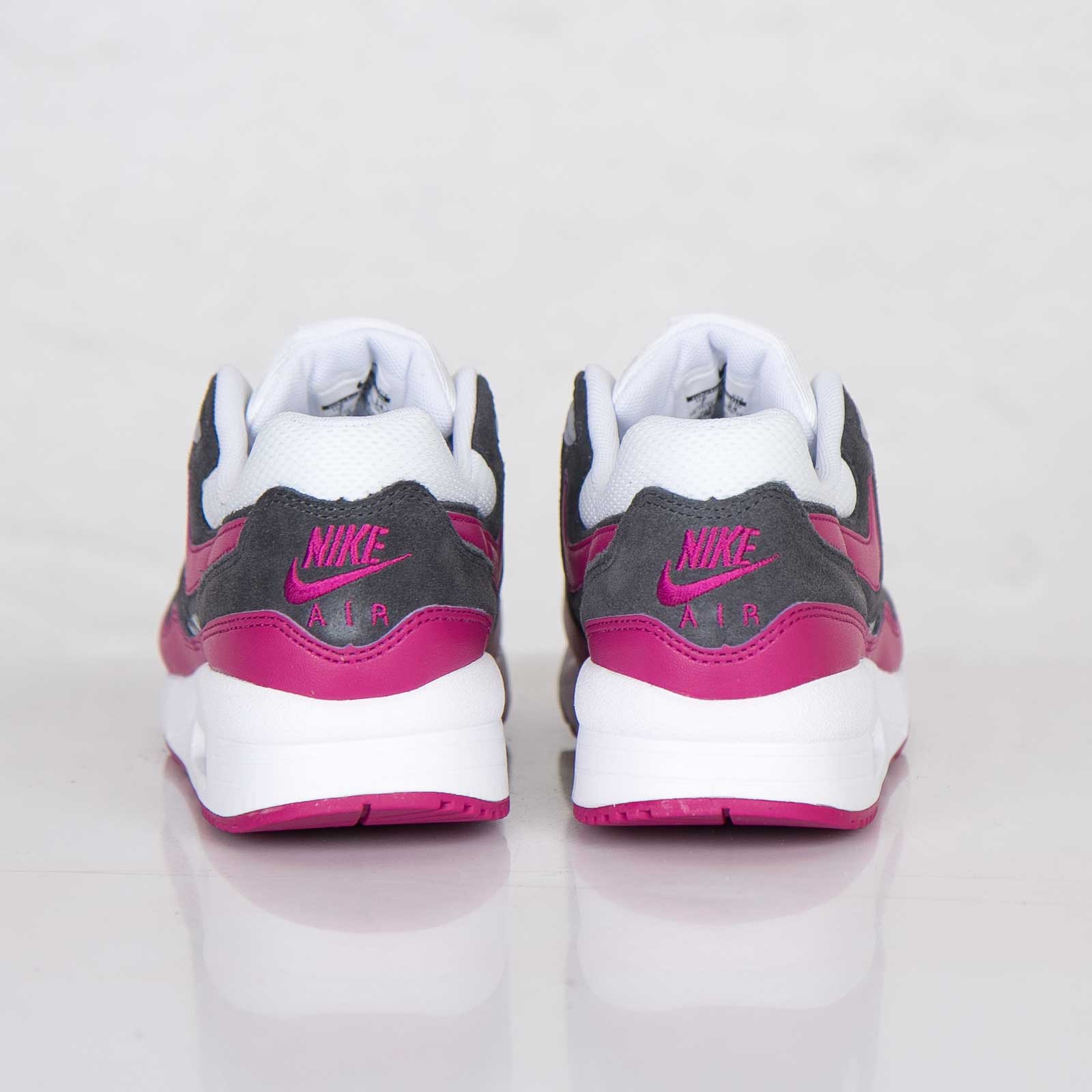 Nike Wmns Air Max Light Essential White Light Magenta Anthracite 03