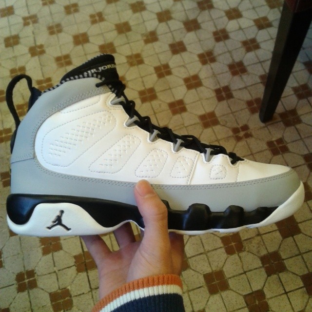 Air Jordan 9 Barons Baseball 08