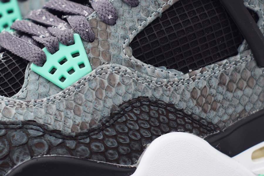 Air Jordan Iv Green Glow Python 05
