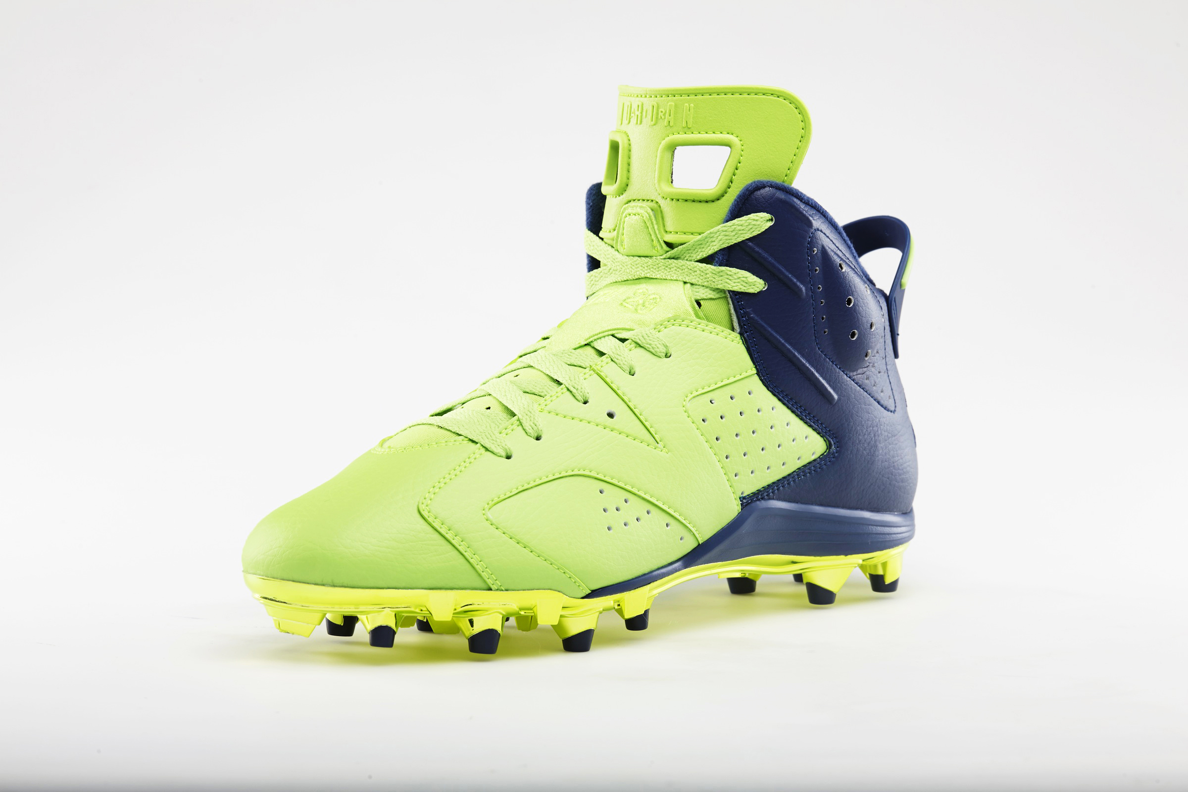 Earl Thomas Super Bowl Air Jordan 6 Pe Cleats 03