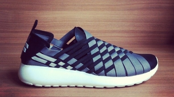 New Nike Roshe Run Woven 01