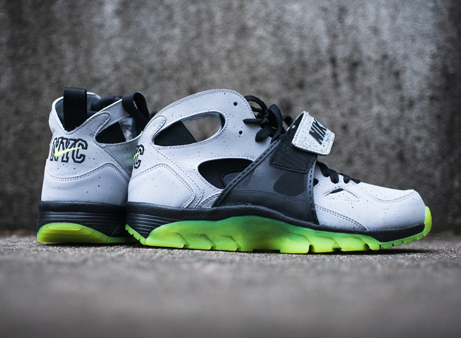 Nike Air Huarache Trainer "NYC Speckle" - Release Date