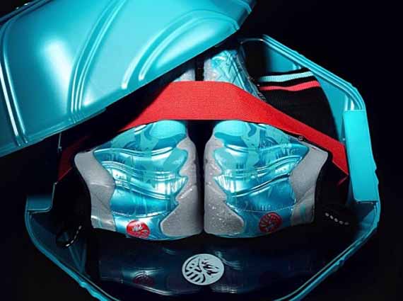 Nike Flightposite Exposed "Year of the Horse" - Special Packaging