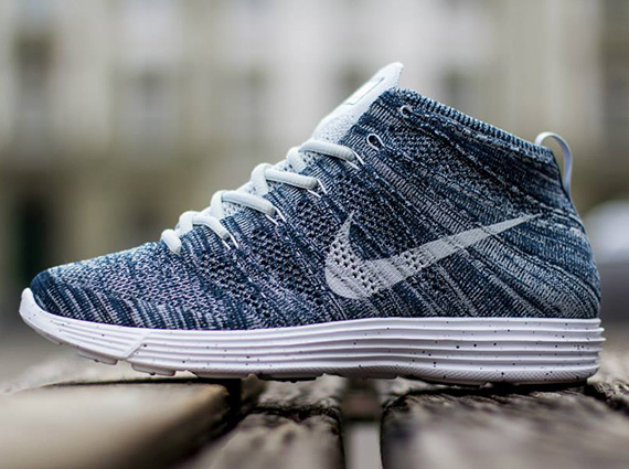 Nike Lunar Flyknit Chukka - Squadron Blue - Pure Platinum - Obsidian - White