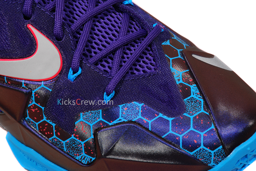Nike Lebron 11 Court Purple Reflective Silver Vivid Blue 3