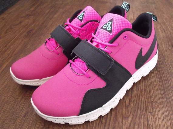 Nike SB Trainerendor - Pink - Black