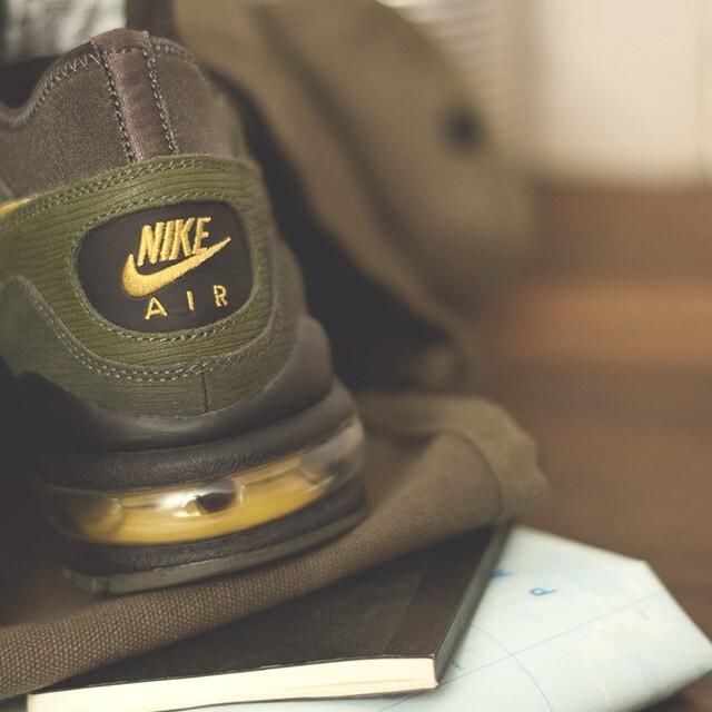 Size Nike Air Max 93 Army Navy Teaser 01