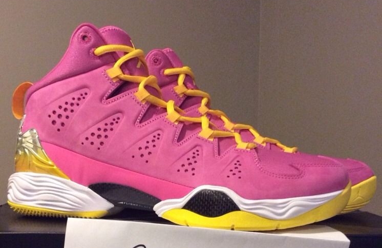 Jordan Melo M10 “Breast Cancer Awareness” PE