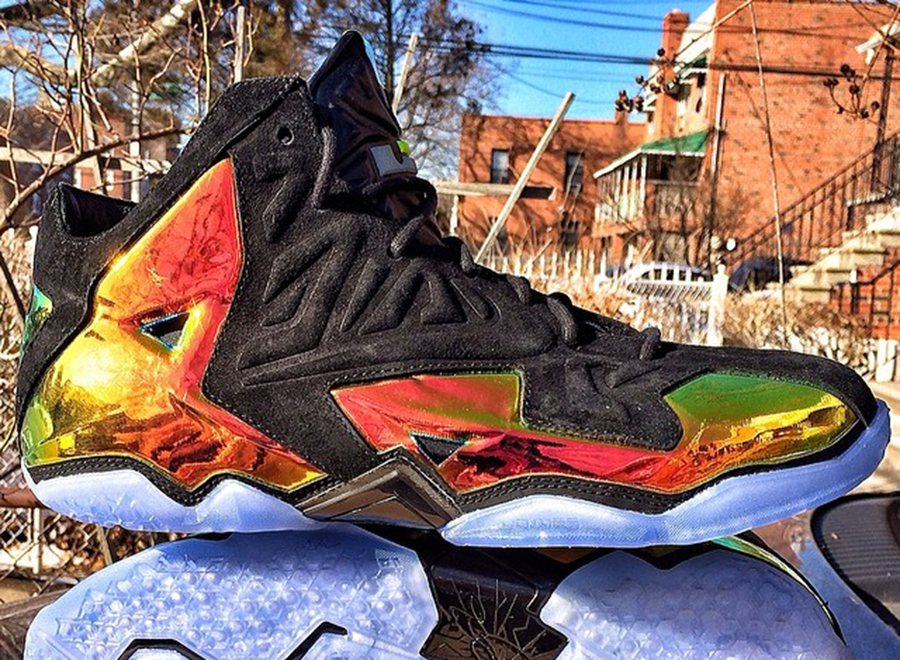 Kings Crown Lebron 11 Sneakers