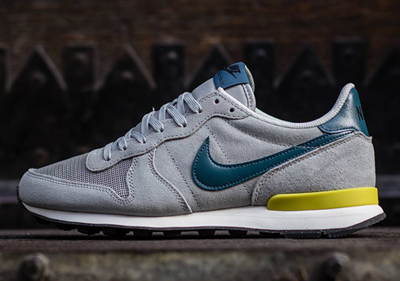 Nike Internationalist - Base Grey - Night Factor - Citron