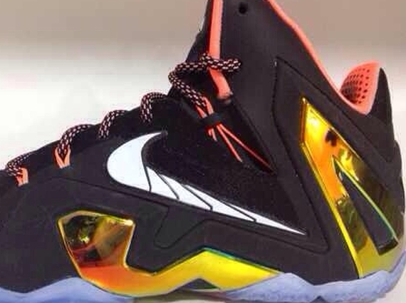 Nike LeBron 11 Elite - Black - Metallic Gold