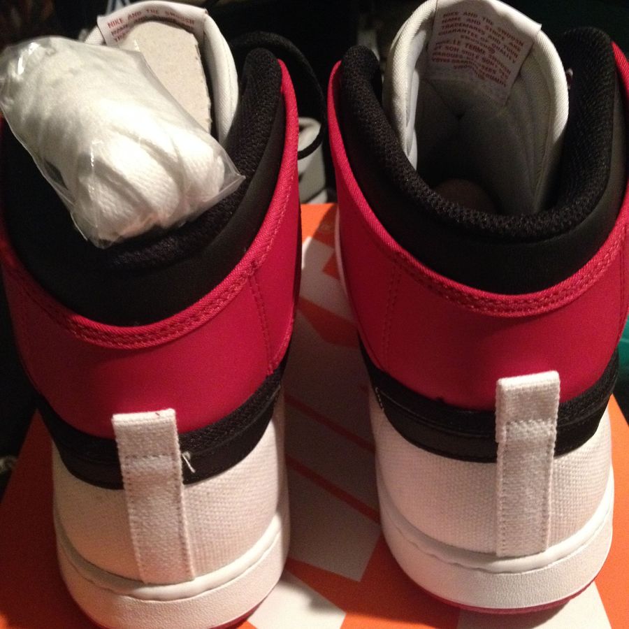 Air Jordan 1 Retro Ko High White Black Gym Red 01