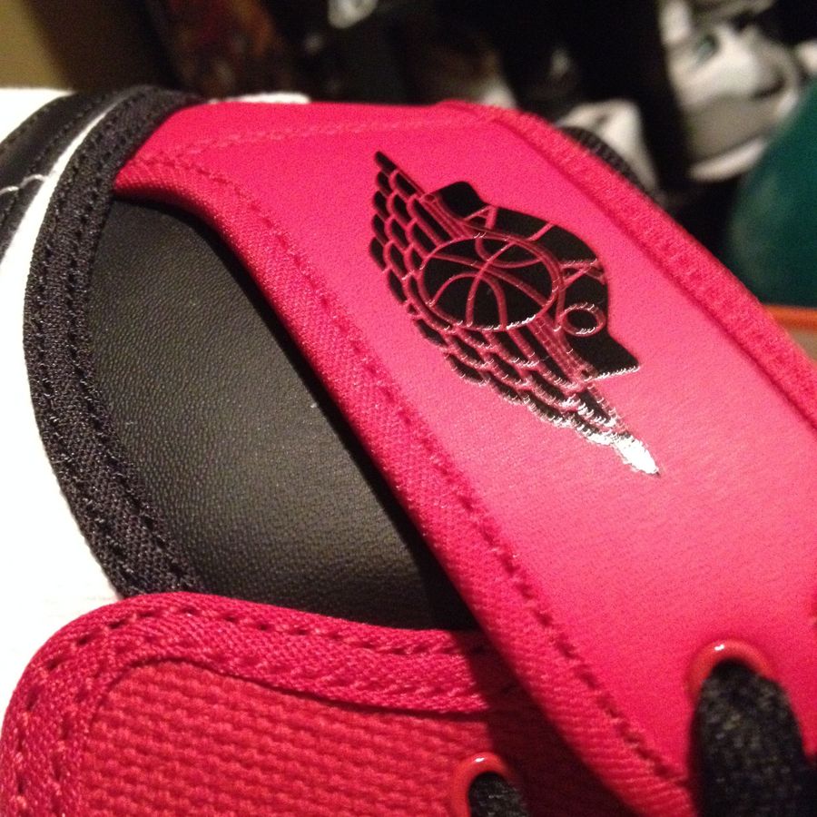 Air Jordan 1 Retro Ko High White Black Gym Red 04