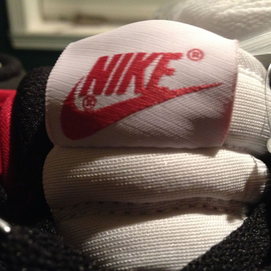 Air Jordan 1 Retro Ko High White Black Gym Red 07
