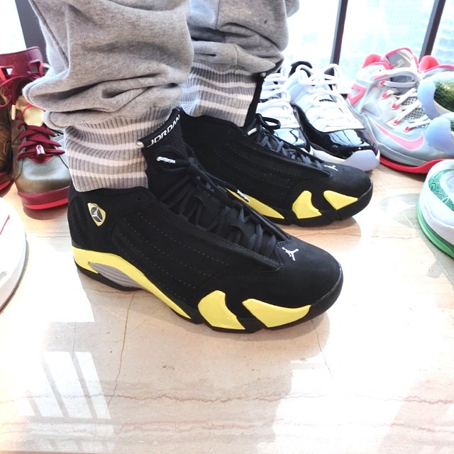 Air Jordan 14 Thunder On Feet 01