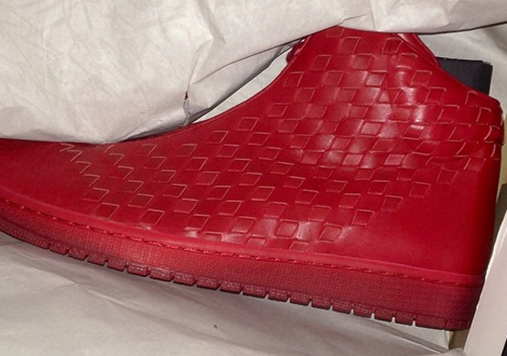 Jordan Shine – Red