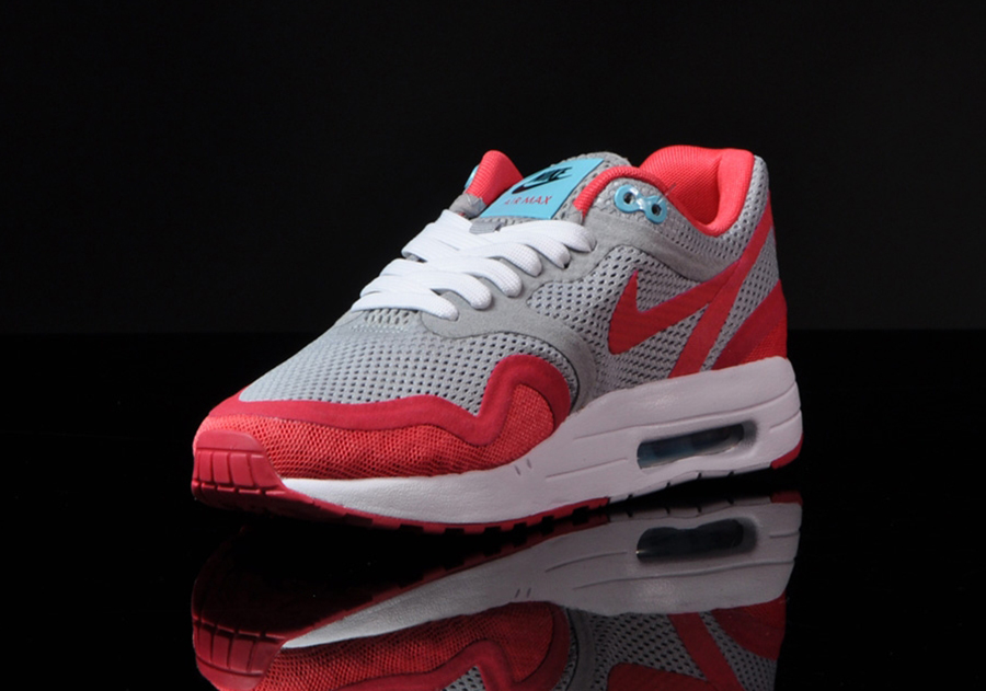 Nike Womens Air Max 1 Barefoot Wolf Grey Polarized Blue Legion Red 5