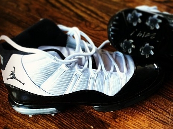 Air Jordan 11 Concord Golf Spike
