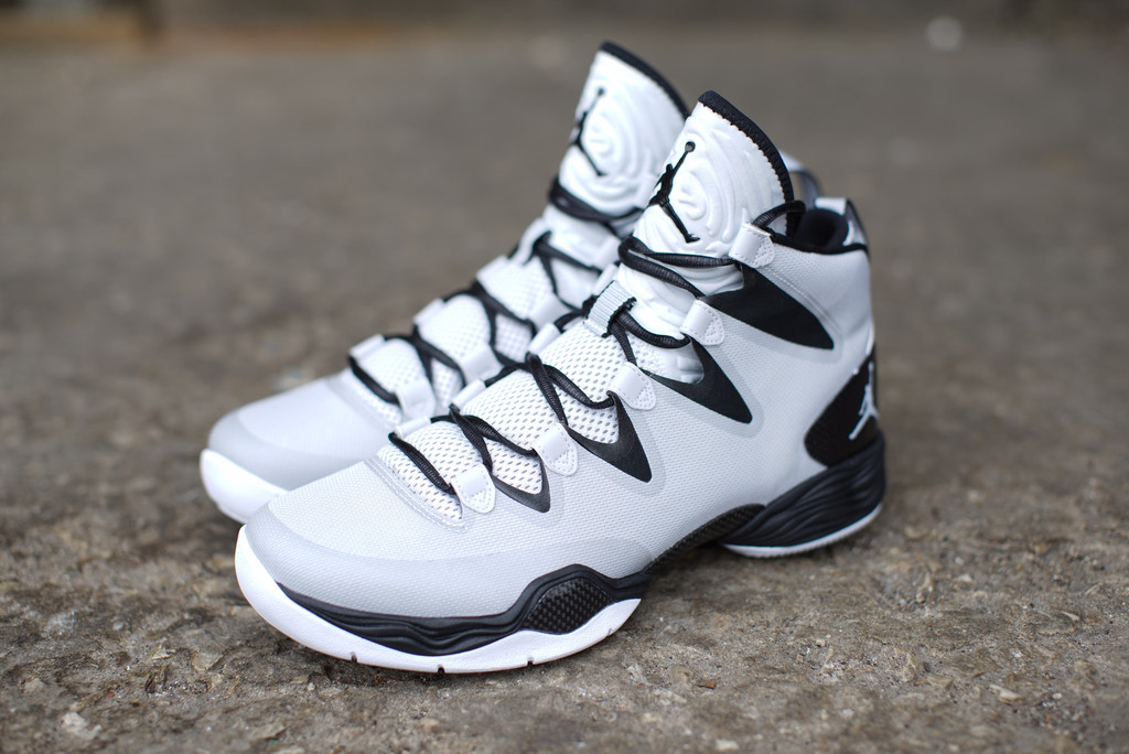 Air Jordan 28 Se Pure Platinum 03