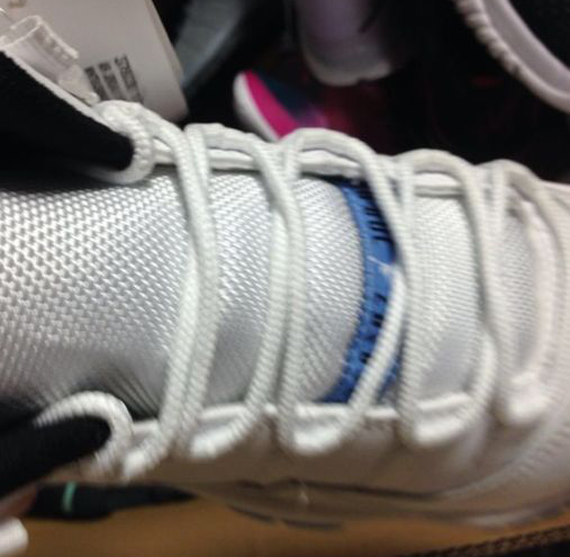 Air Jordan Xi Retro White Black Legend Blue